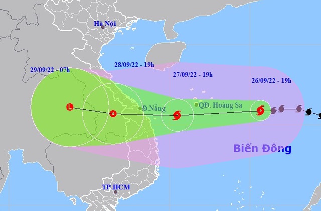 Phối hợp chặt chẽ, dự báo, cảnh báo kịp thời, chính xác về cơn bão số 4 - Ảnh 1.