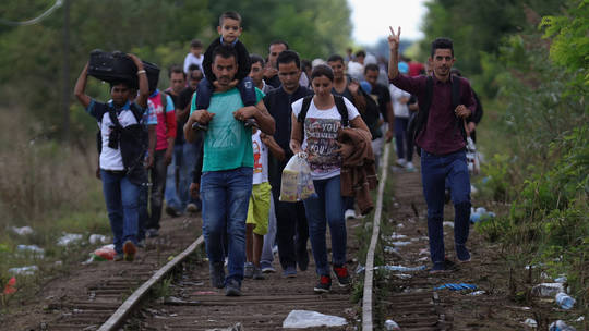 Tình trạng di cư bất hợp pháp gia tăng ở châu Âu - Ảnh 1.