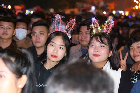 Các địa phương trên cả nước tưng bừng chào năm mới 2023 - Ảnh 2. Các địa phương trên cả nước tưng bừng chào năm mới 2023 - Ảnh 2.