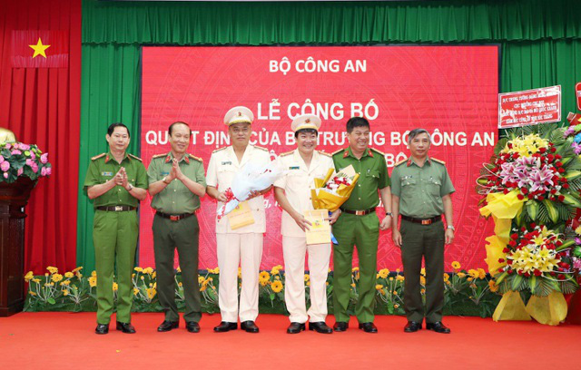 Bộ Công an bổ nhiệm lãnh đạo Cục Ngoại tuyến, Cục Xuất nhập cảnh; Giám đốc, Phó Giám đốc Công an 3 tỉnh - Ảnh 3.