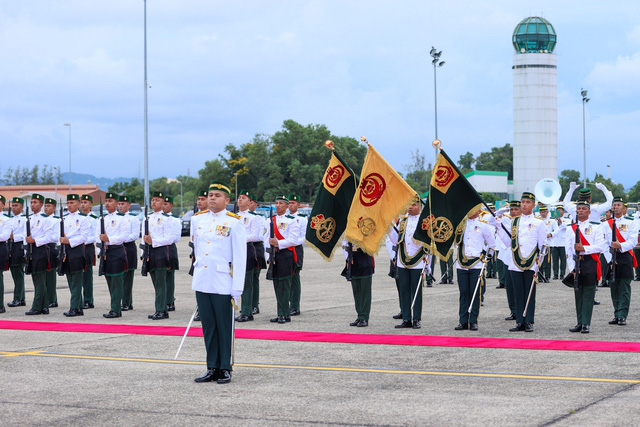 Thủ tướng Phạm Minh Chính bắt đầu chuyến thăm chính thức Brunei Darussalam - Ảnh 3.