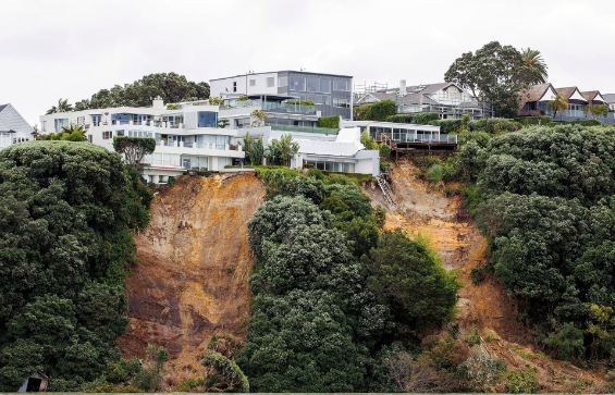 New Zealand chuẩn bị hứng bão Gabrielle: Trường học đóng cửa, các chuyến bay bị hủy - Ảnh 1.