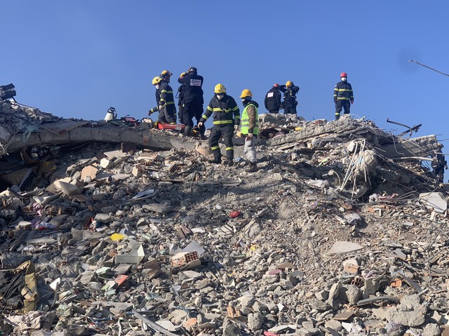 Bữa cơm ngon nhất v&agrave; m&oacute;n qu&agrave; đặc biệt m&agrave; c&aacute;c Sứ giả nh&acirc;n đạo Việt Nam nhận được trước khi v&agrave;o trận mới - Ảnh 8.