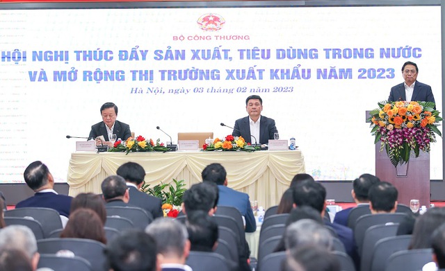 Thủ tướng: Thúc đẩy sản xuất, tiêu dùng trong nước và mở rộng thị trường xuất khẩu; tự cường, tự chủ trong lĩnh vực công nghiệp - Ảnh 5.