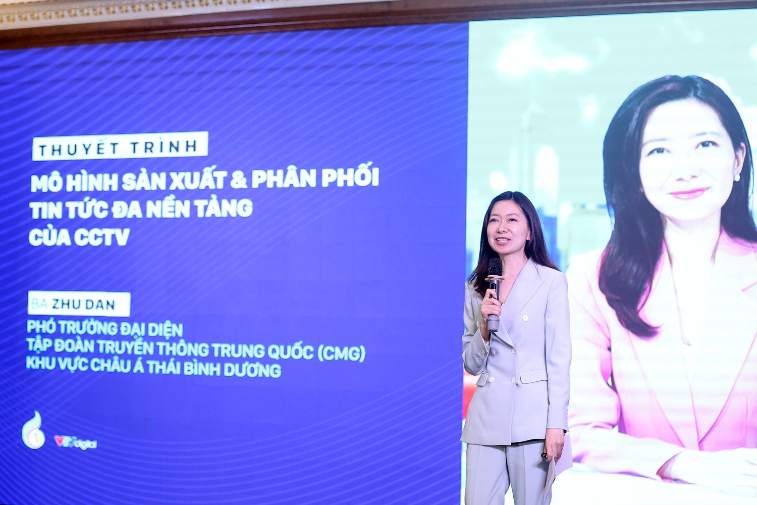 Hội thảo Sản xuất và phân phối tin tức đa nền tảng: Khán giả phủ kín khán phòng suốt 3 giờ đồng hồ - Ảnh 8.