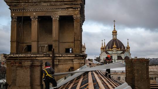 Tổng thống Nga Putin lần đầu thăm vùng Donbass - Ảnh 1.