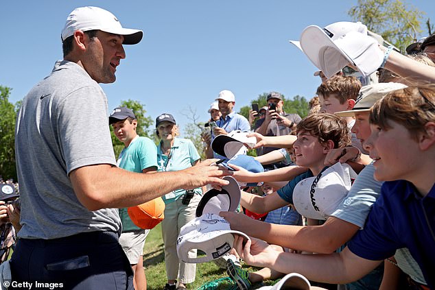 Jon Rahm dừng bước tại giải golf WGC Dell Match Play - Ảnh 1.