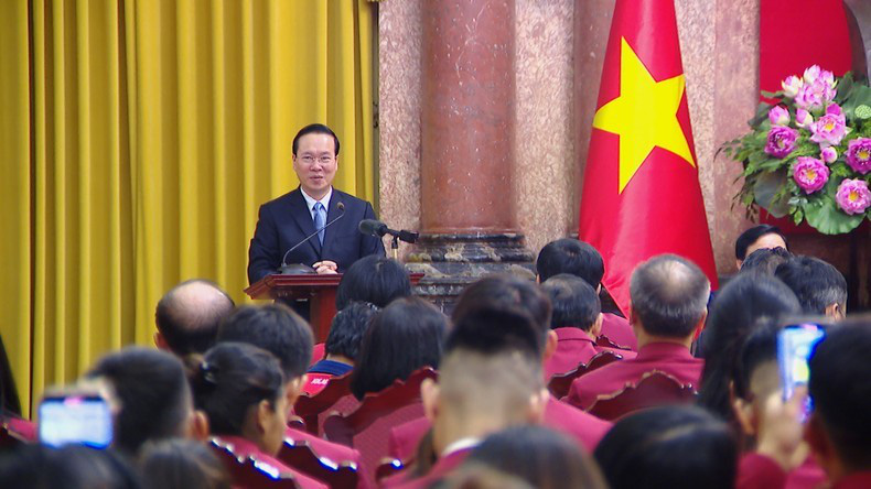 
President Vo Van Thuong speaks at the reception. (Photo: Hong Quan)
