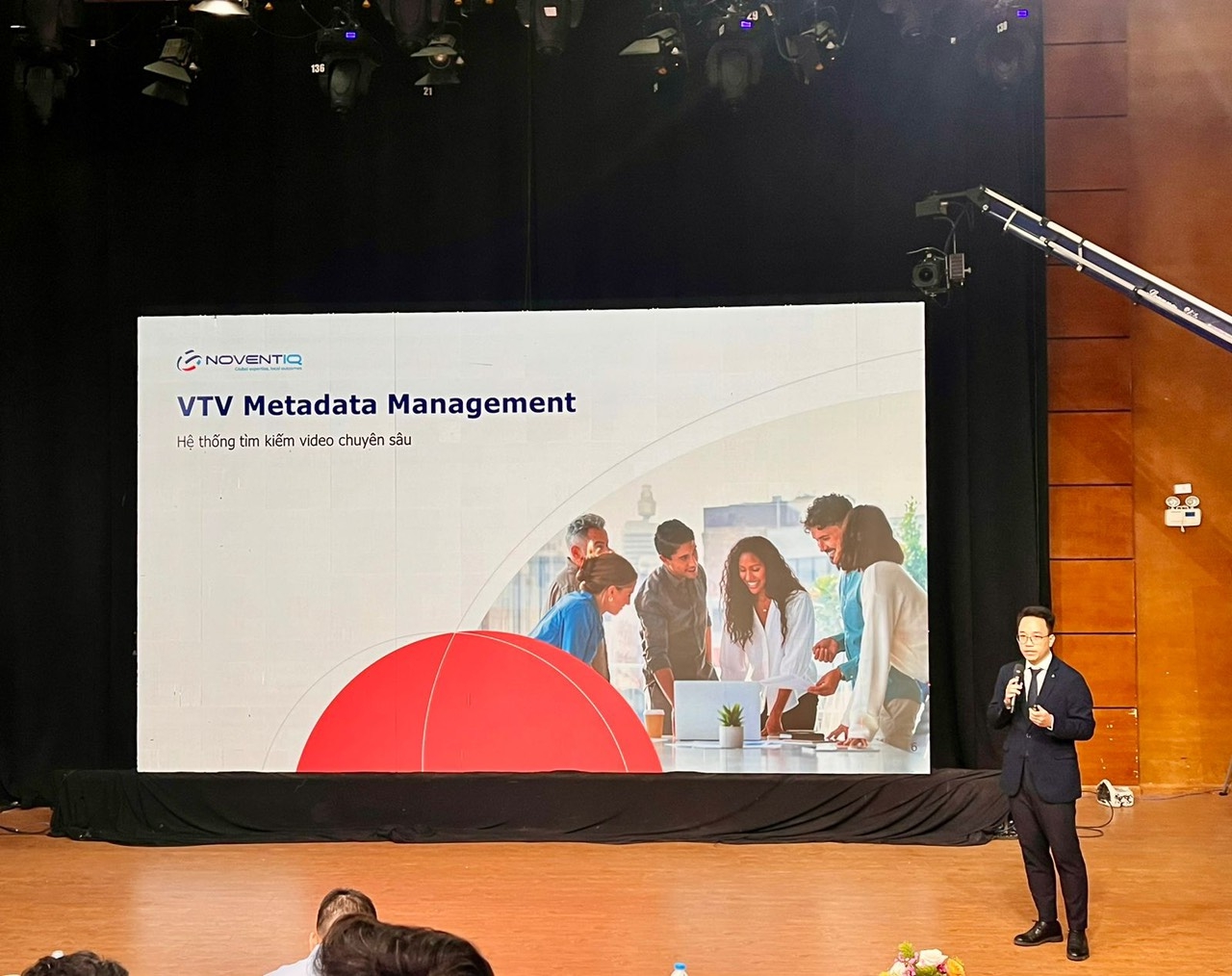 
Mr. Nguyen Anh Tu, Head of the Research and AI Solutions Application Team at Noventiq Vietnam
