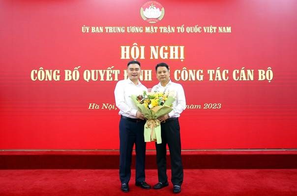 Nhà báo Trần Bảo Trung - Phó Tổng Biên tập Báo Đại đoàn kết được bổ nhiệm Phó Tổng Biên tập Tạp chí Mặt trận  - Ảnh 4.