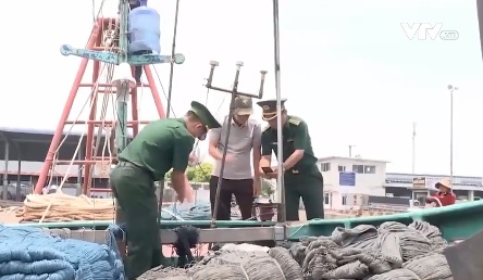 N&acirc;ng cao &yacute; thức ph&ograve;ng chống khai th&aacute;c thủy sản bất hợp ph&aacute;p - Ảnh 1.