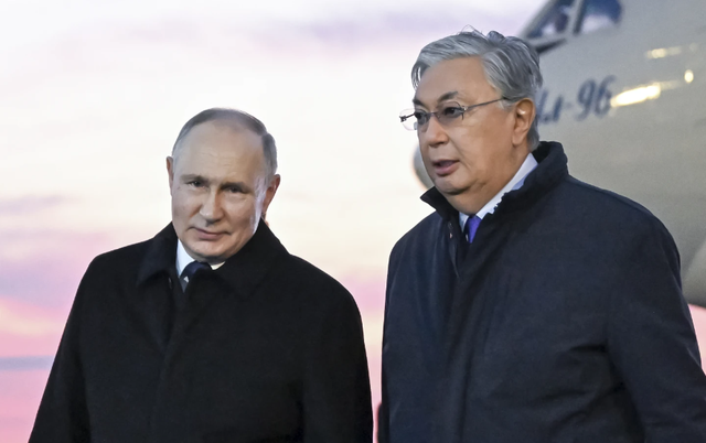 Nga củng cố quan hệ chiến lược với Kazakhstan - Ảnh 1. Nga củng cố quan hệ chiến lược với Kazakhstan - Ảnh 1.