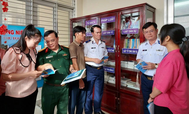 Hiệu quả tuyên truyền, phổ biến Luật Cảnh sát biển Việt Nam tại Tiền Giang - Ảnh 1.