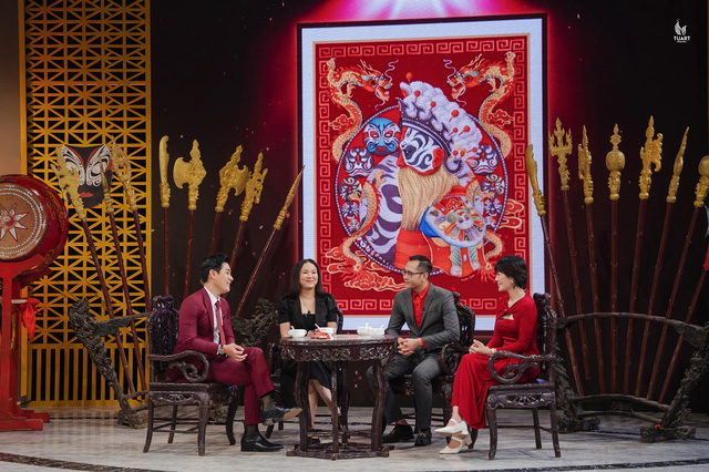 NSƯT Lộc Huyền - Mạnh Linh: C&acirc;u chuyện t&igrave;nh y&ecirc;u giữa người h&acirc;m mộ v&agrave; thần tượng - Ảnh 3.