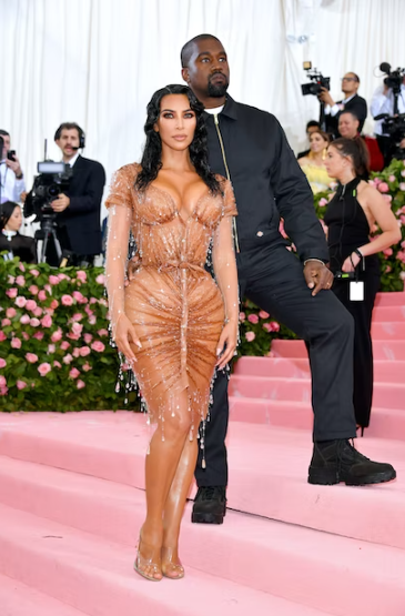 Kim Kardashian sẽ tham dự Met Gala 2023 bất chấp tin đồn không được mời - Ảnh 1.