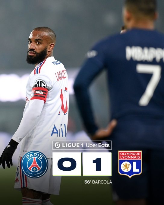 Messi và Mbappe mờ nhạt, PSG để thua sốc trước Lyon - Ảnh 1.