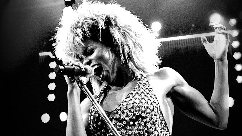 Cuộc đời của Nữ hoàng Rock and Roll Tina Turner qua những bức ảnh - Ảnh 13.