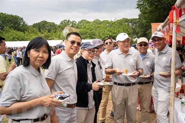 Tăng cường tình đoàn kết, hữu nghị trong Ngày Gia đình ASEAN 2023 - Ảnh 1.