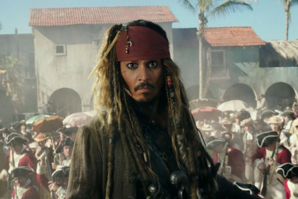 Johnny Depp không cạch mặt Disney  - Ảnh 1.