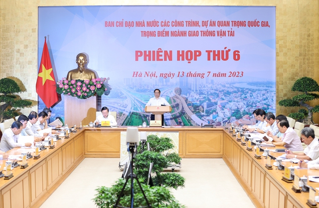 Thủ tướng chủ trì phiên họp Ban Chỉ đạo các công trình, dự án trọng điểm ngành GTVT - Ảnh 2. Thủ tướng chủ trì phiên họp Ban Chỉ đạo các công trình, dự án trọng điểm ngành GTVT - Ảnh 2.