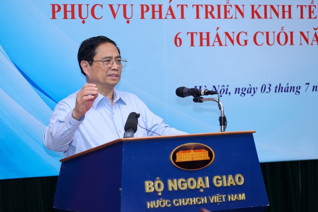 Thủ tướng: Ngoại giao kinh tế cần tranh thủ mọi cơ hội để thúc đẩy các động lực tăng trưởng - Ảnh 3.