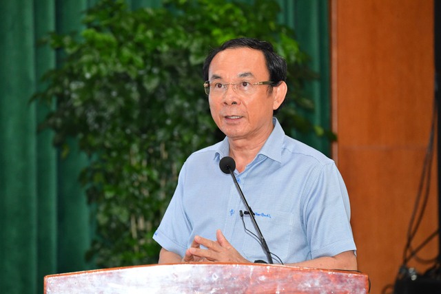 Thủ tướng: Hoàn thành hướng dẫn chính sách đặc thù với TP Hồ Chi Minh chậm nhất là ngày 15/8 - Ảnh 3. Thủ tướng: Hoàn thành hướng dẫn chính sách đặc thù với TP Hồ Chi Minh chậm nhất là ngày 15/8 - Ảnh 3.