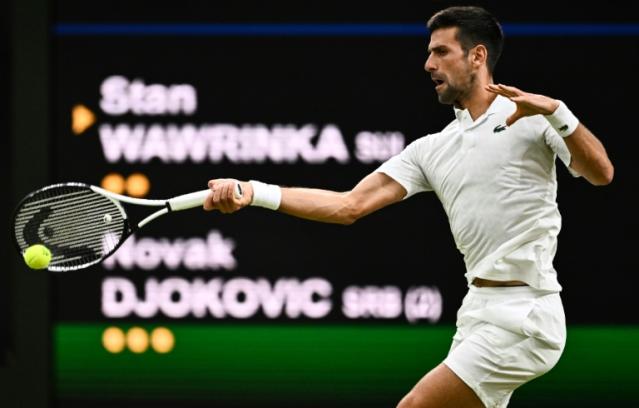 Carlos Alcaraz và Novak Djokovic vào vòng 4 Wimbledon 2023 - Ảnh 2.
