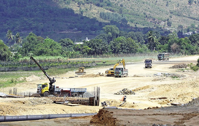 Thúc đẩy giải ngân đầu tư công tạo động lực lớn cho tăng trưởng kinh tế - Ảnh 2.