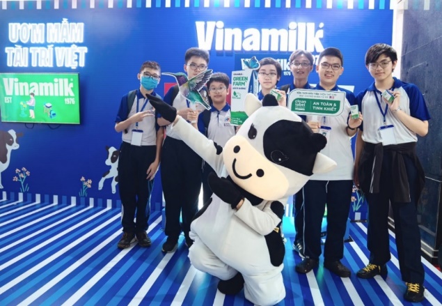 Vinamilk tiếp sức chiến binh nhí trên sân chơi Robotacon WRO 2023 - Ảnh 9.