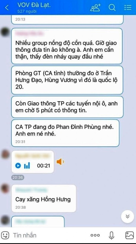 Xử lý 5 nhóm kín trên mạng xã hội báo chốt giao thông - Ảnh 1.