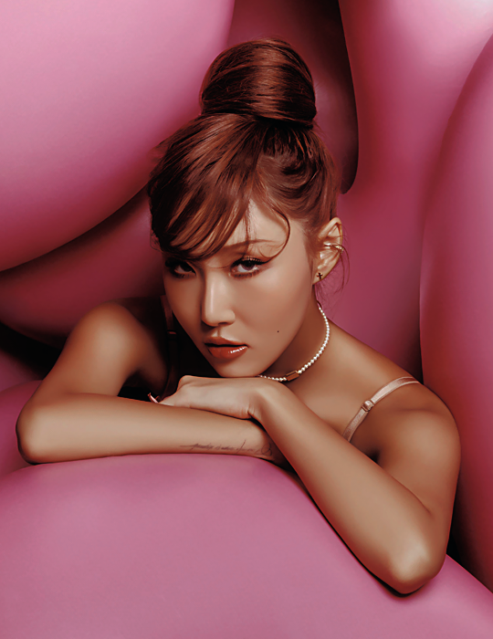 Hwasa (MAMAMOO) gục ng&atilde; trước scandal nhảy phản cảm - Ảnh 1.