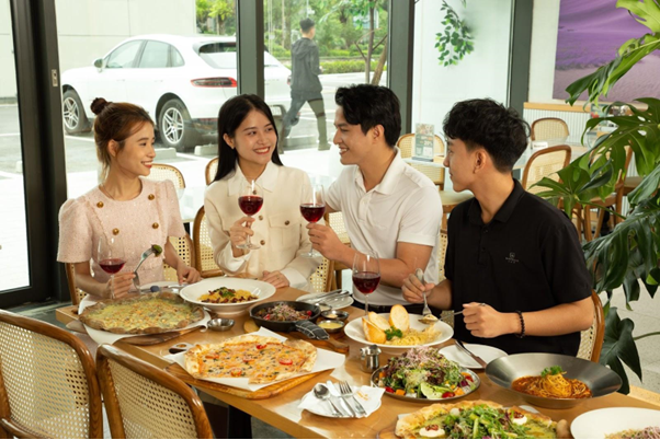 Table Star - điểm hẹn hoàn hảo cho bữa tiệc sum vầy cuối năm - Ảnh 3. Table Star - điểm hẹn hoàn hảo cho bữa tiệc sum vầy cuối năm - Ảnh 3.
