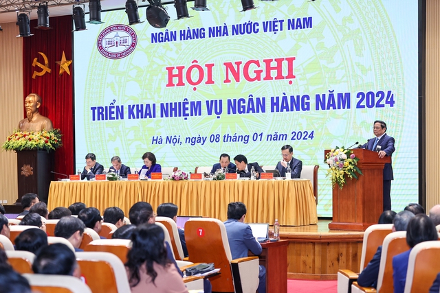 Thủ tướng: Không để tham nhũng, sơ hở trong quản lý hệ thống ngân hàng - Ảnh 1.