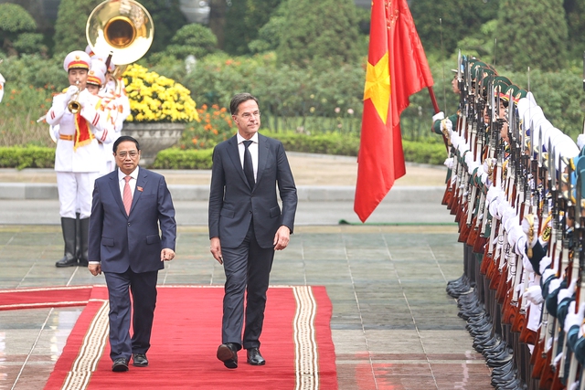 Chính phủ đã chỉ đạo, điều hành kịp thời, hiệu quả, vượt qua cơn gió ngược - Ảnh 12.