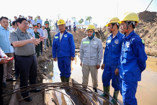 Thủ tướng: Tăng tốc, bứt phá để hoàn thành đường Vành đai 3 TP Hồ Chí Minh - Ảnh 1.