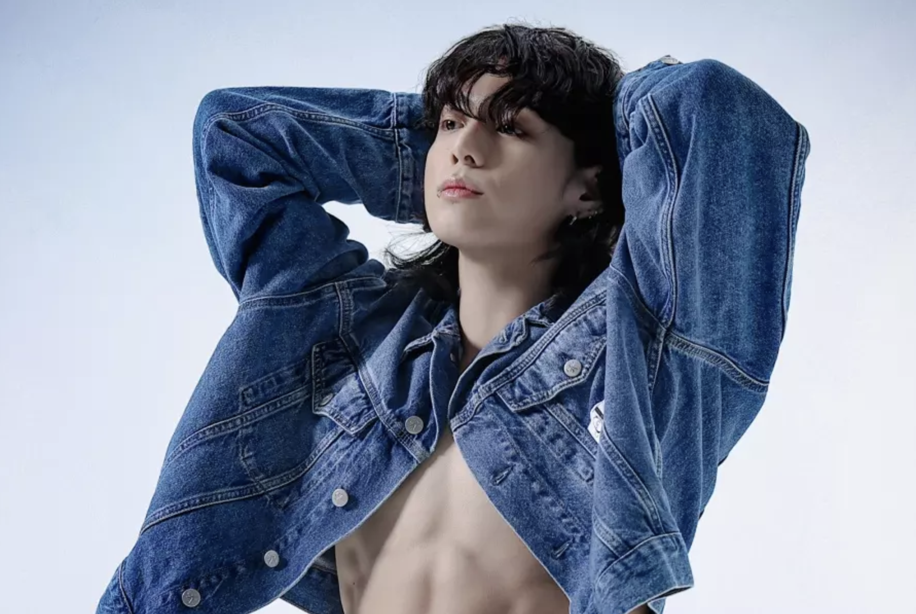 Jungkook (BTS) "nhảy" 60 bậc trên BXH Billboard, cổ phiếu SM giảm sau tin hẹn hò của Karina (aespa) - Lee Jae Wook