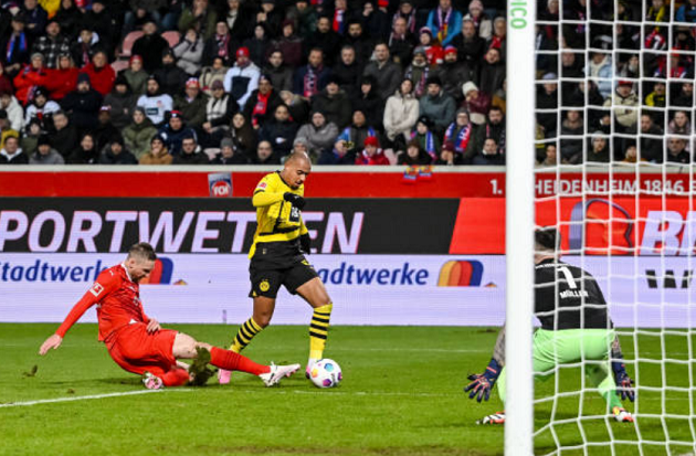 Dortmund chia điểm bất ngờ trên sân của Heidenheim - Ảnh 1.