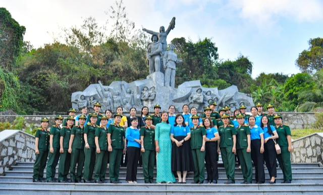 Kiên Giang: Trồng 1000 cây xanh tại Khu di tích Lịch sử - Thắng cảnh Quốc gia Ba Hòn - Ảnh 4.