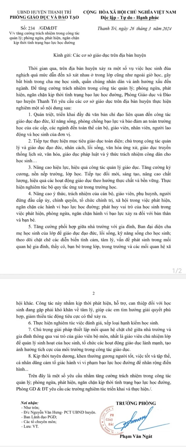 Vụ học sinh xô xát trong giờ ra chơi ở Hà Nội: Phê bình Hiệu trưởng - Ảnh 2.