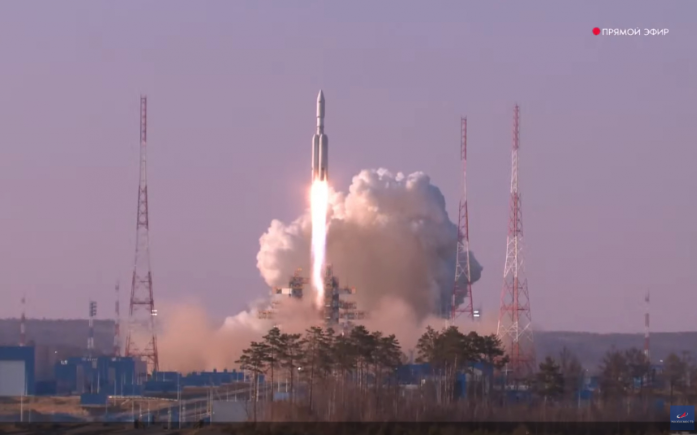 Nga lần đầu ti&ecirc;n ph&oacute;ng thử t&ecirc;n lửa Soyuz-5 - Ảnh 2.