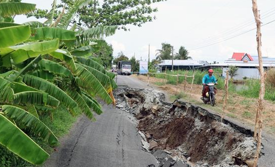 Người dân không đồng thuận mặn hóa vùng ngọt - Ảnh 1.