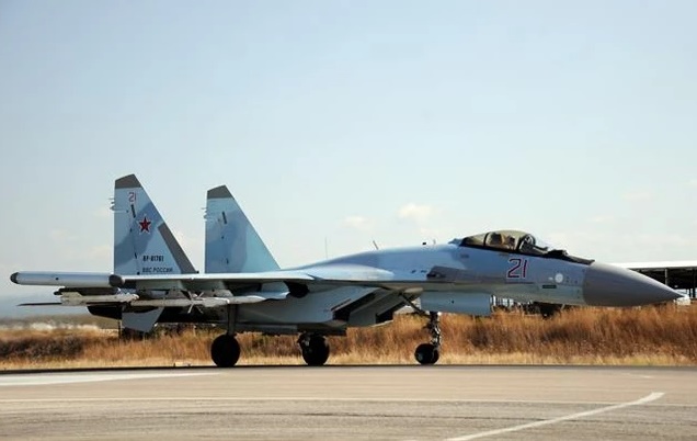 Chi tiêu quân sự thúc đẩy tăng trưởng kinh tế Nga - Ảnh 1.