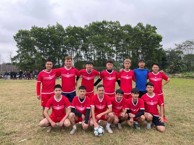 Lịch thi đấu giải bóng đá tranh Cúp Tứ hùng Đồng Vân Cup 2024 - Lần 1 - Ảnh 13.