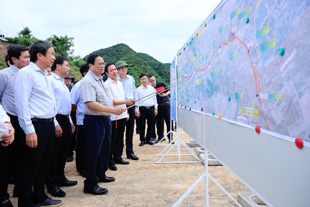 Thủ tướng thăm mô hình kinh tế nông nghiệp, công trình trọng điểm tại Ninh Bình - Ảnh 4.