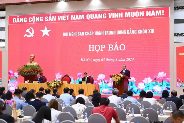 Tổng Bí thư, Chủ tịch nước Tô Lâm: Tận tâm, tận lực, tận hiến vì sự nghiệp của Đảng Cộng sản Việt Nam vinh quang - Ảnh 2.