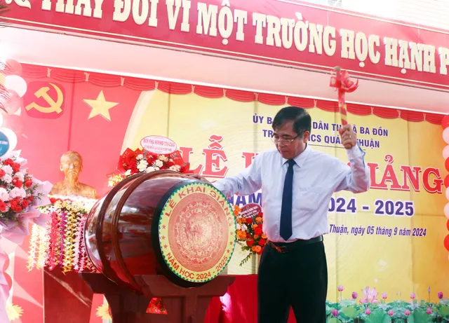 553 trường học tại Quảng Bình khai giảng năm học mới - Ảnh 2.