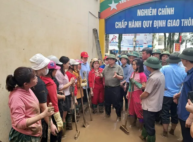 Thủ tướng Phạm Minh Chính tới Yên Bái chỉ đạo ứng phó, khắc phục hậu quả mưa lũ, thiên tai - Ảnh 3.