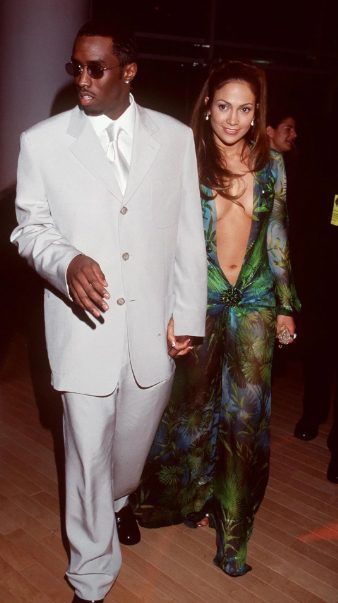 Sean Diddy Combs once made Jennifer Lopez cry for days - Photo 1.