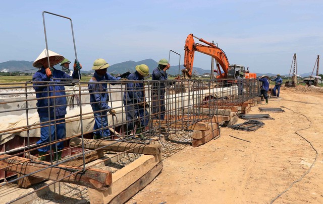 TP Hồ Chí Minh phấn đấu đạt mục tiêu giải ngân đầu tư công - Ảnh 1.