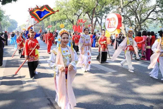 Thủ tướng Phạm Minh Chính dự “Ngày hội Văn hóa vì hòa bình” tại Hà Nội - Ảnh 19.